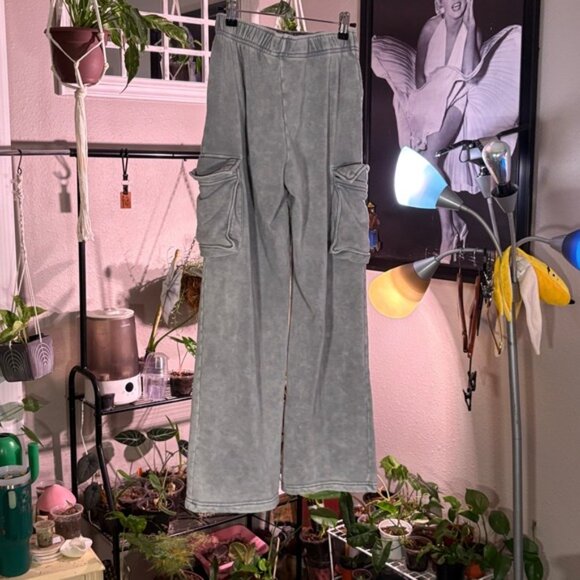 Manifest Offline Women's XS Gray Acid Wash Wide Leg Cargo Sweatpants Lounge - Picture 3 of 9